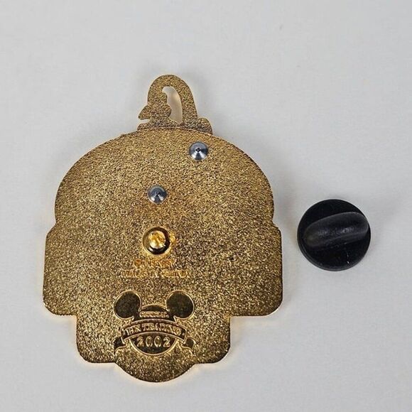 Disney Pin Ferdinand Bull Taurus Signs of the Zodiac 2002 12306 May Flowers Vtg - Picture 5 of 6